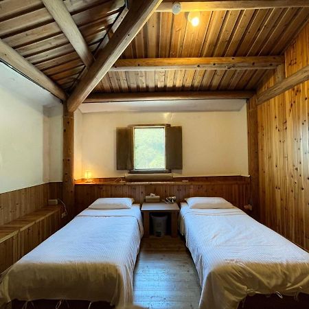 Mazu Jinsha Inn 1 난간 외부 사진