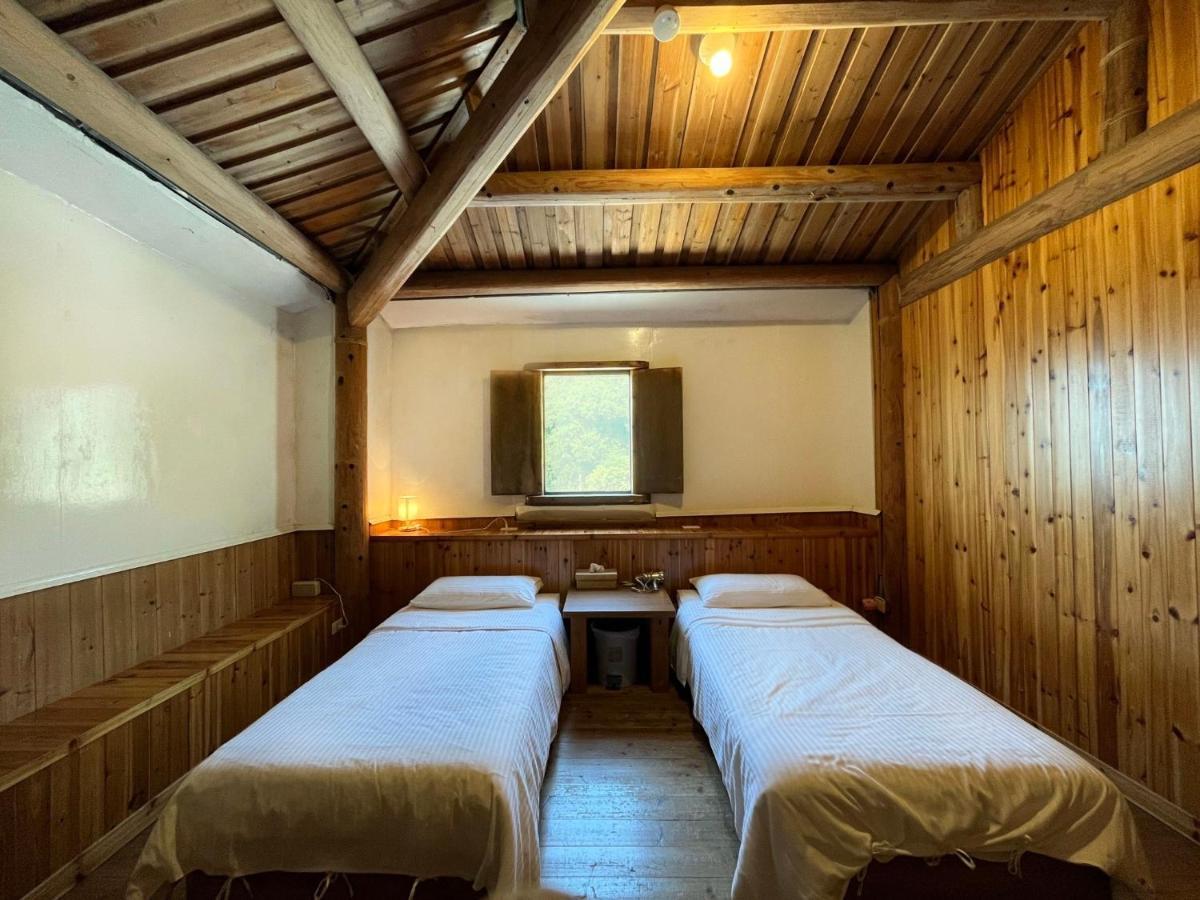 Mazu Jinsha Inn 1 난간 외부 사진
